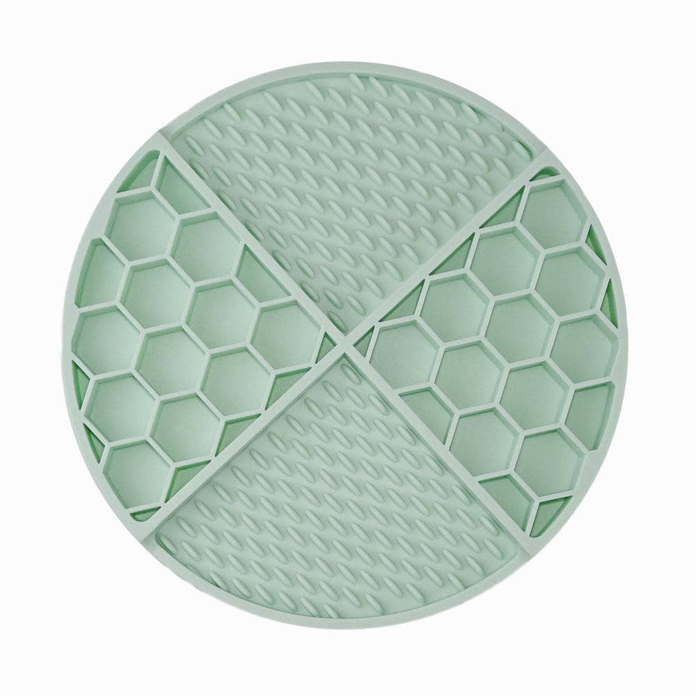 Bowlo - Silicone Pet Lick Mat Cheerhunting