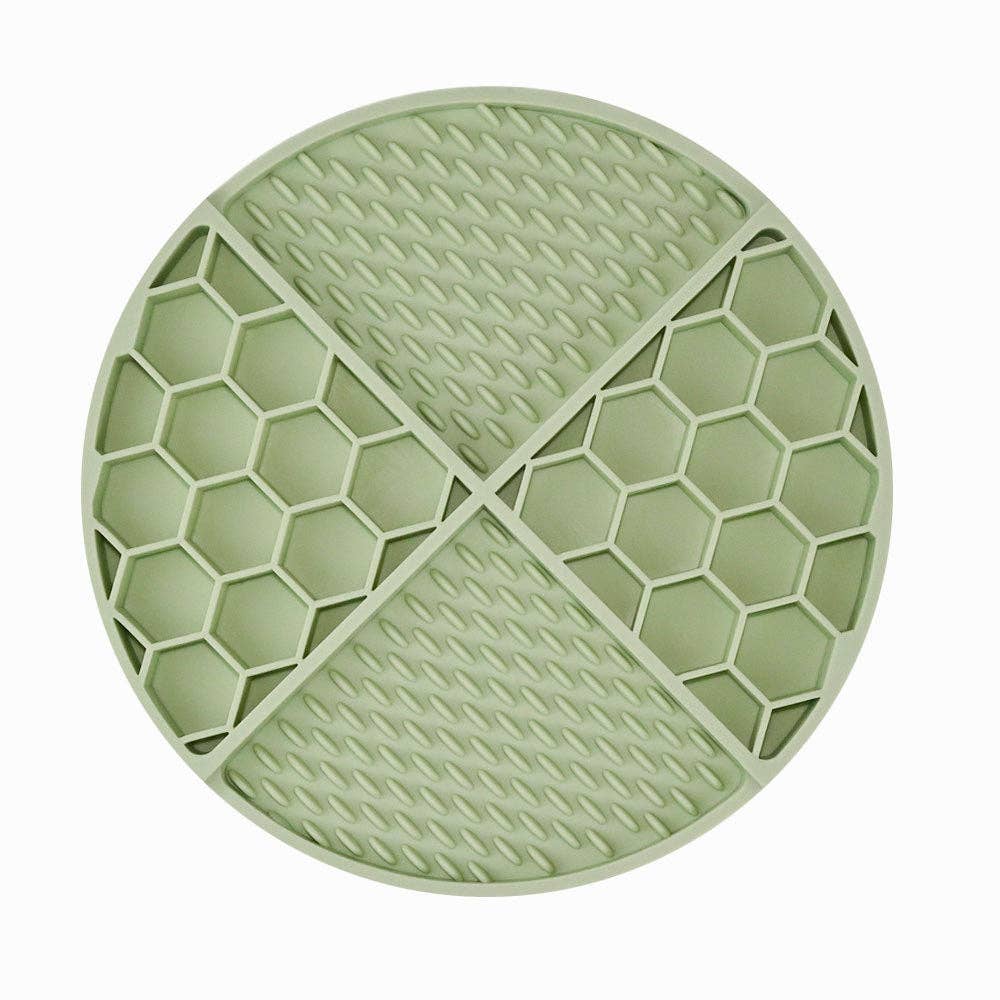 Bowlo - Silicone Pet Lick Mat Cheerhunting